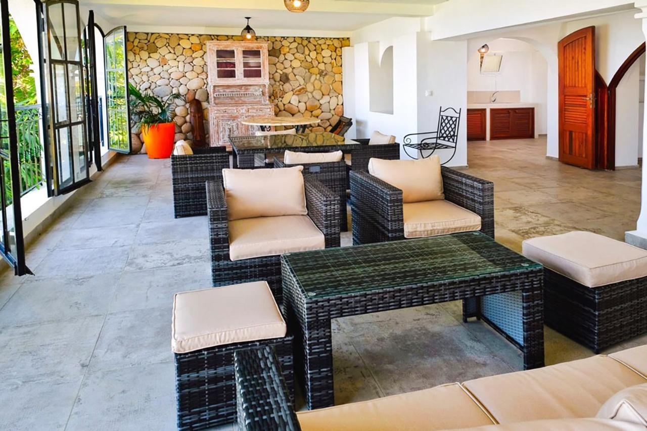 Appartamento Les Terrasses D'Ulysse Hell-Ville Esterno foto